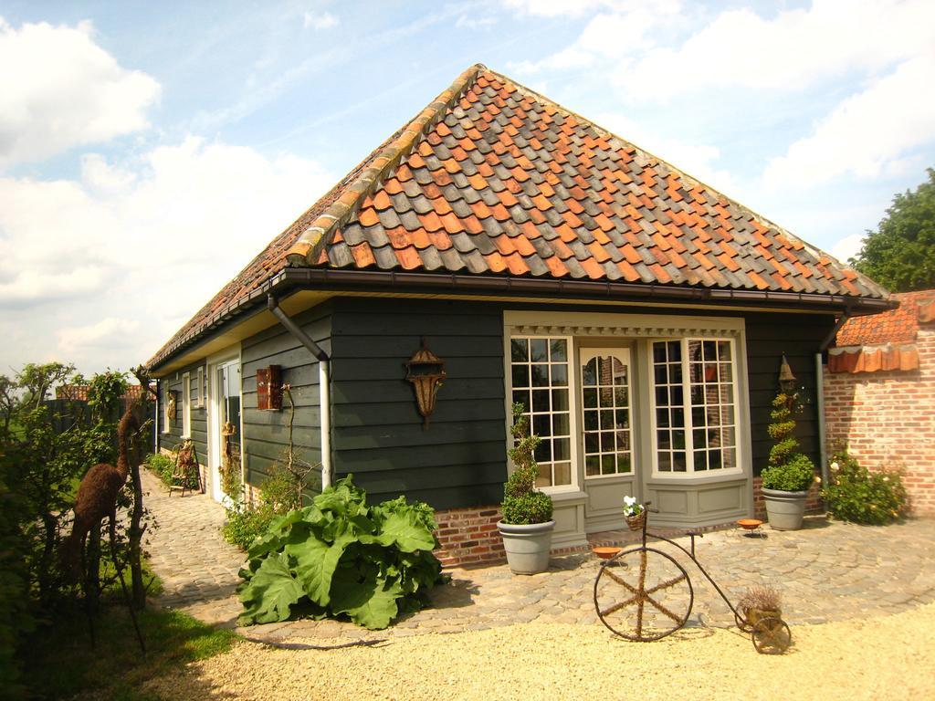 Charming Holiday Home In Zele Near The Forest Kültér fotó