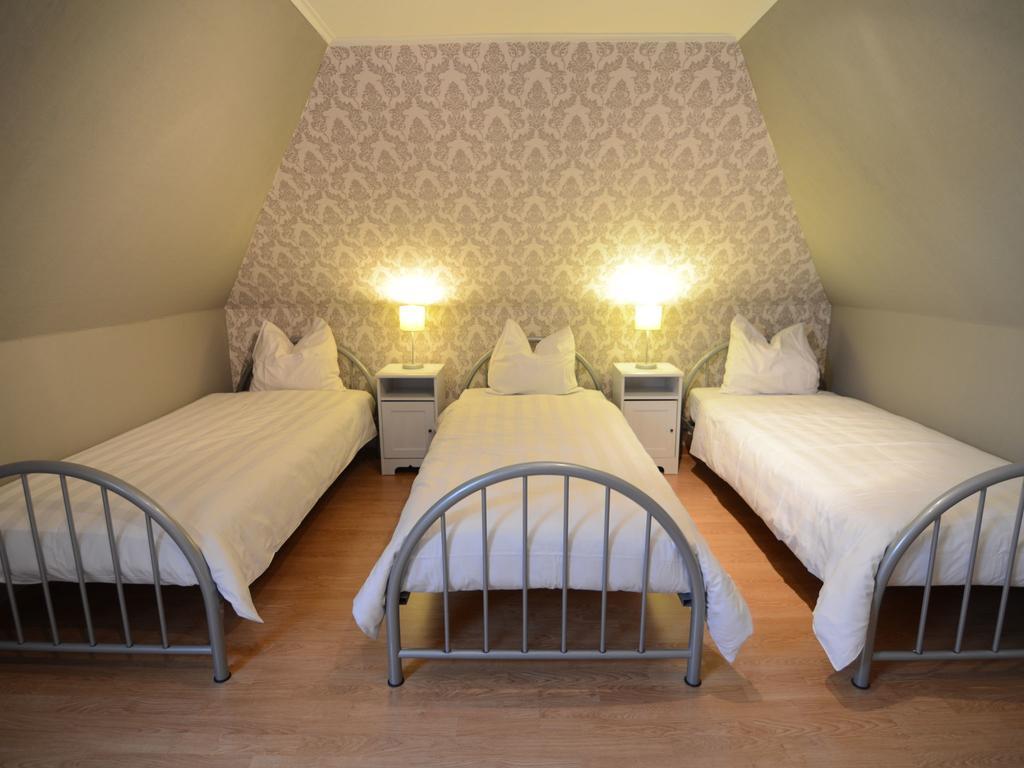 Charming Holiday Home In Zele Near The Forest Kültér fotó