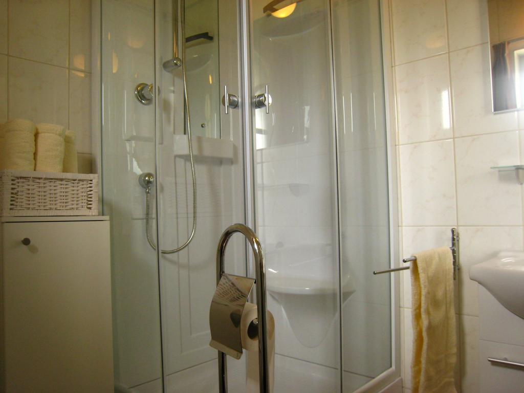 Charming Holiday Home In Zele Near The Forest Kültér fotó